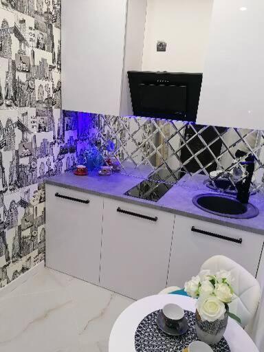 Apartament Сам Центр Міста! Оперний 5Хв Lwów Zewnętrze zdjęcie