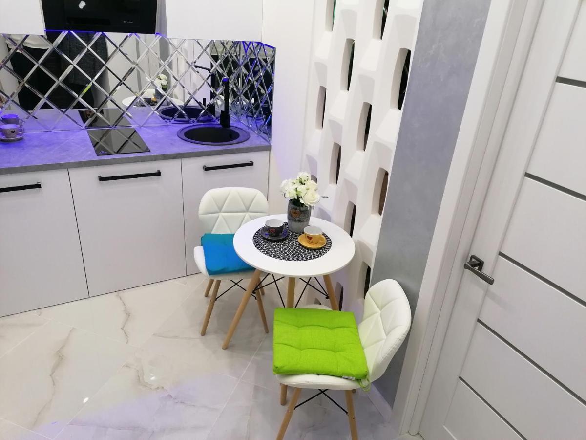 Apartament Сам Центр Міста! Оперний 5Хв Lwów Zewnętrze zdjęcie