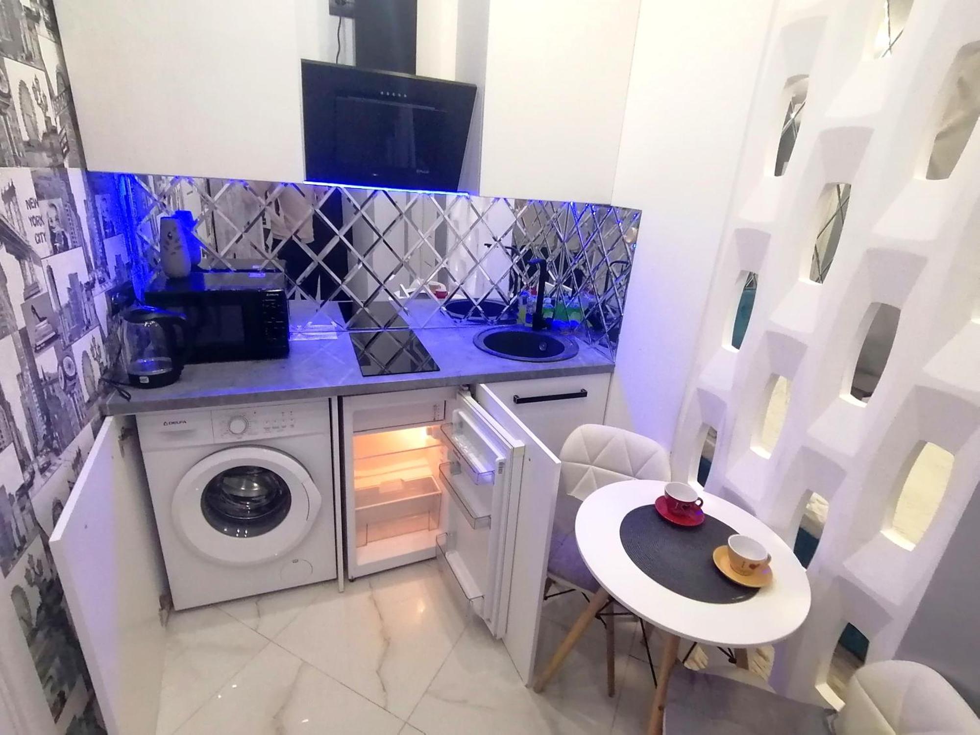 Apartament Сам Центр Міста! Оперний 5Хв Lwów Zewnętrze zdjęcie